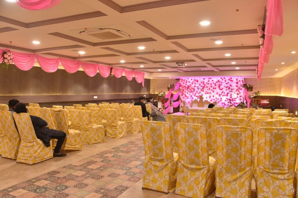 Banquet Hall in Lucknow - Hotel Surya International, Lucknow