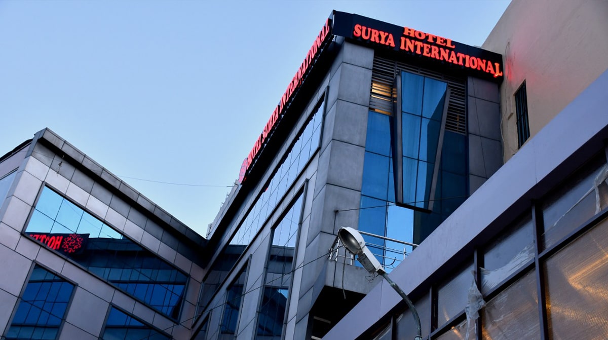 Lucknow Hotels - Hotel Surya International, Lucknow