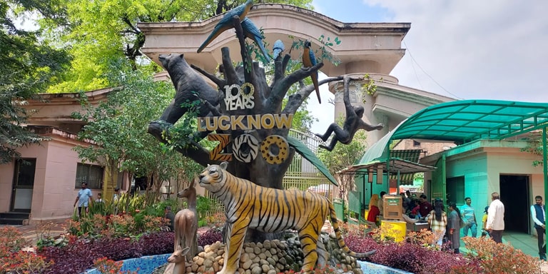 Lucknow Zoo Near Hotels